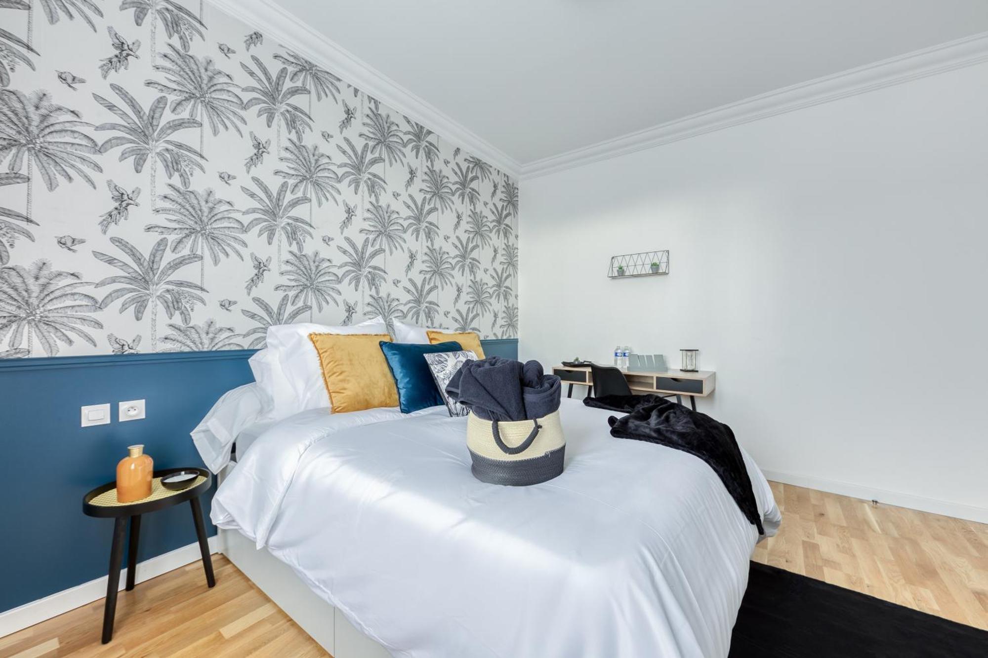 Maison 8 Personnes - Parking - Metro 7 Et Rer B A 6 Minutes La Courneuve Zewnętrze zdjęcie